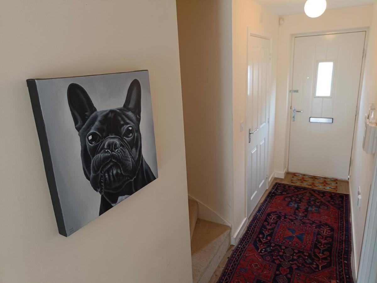 3 Bedroom Townhouse Near Bicester Village المظهر الخارجي الصورة