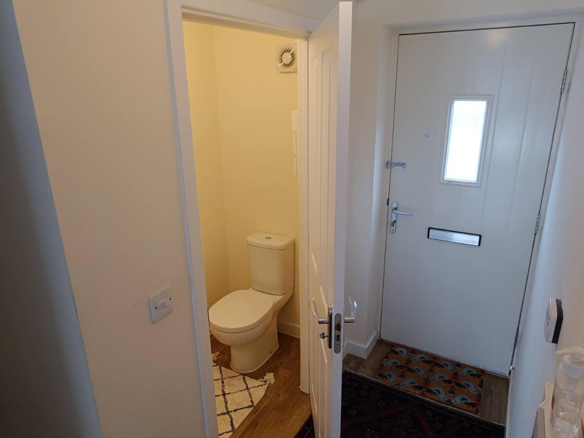 3 Bedroom Townhouse Near Bicester Village المظهر الخارجي الصورة